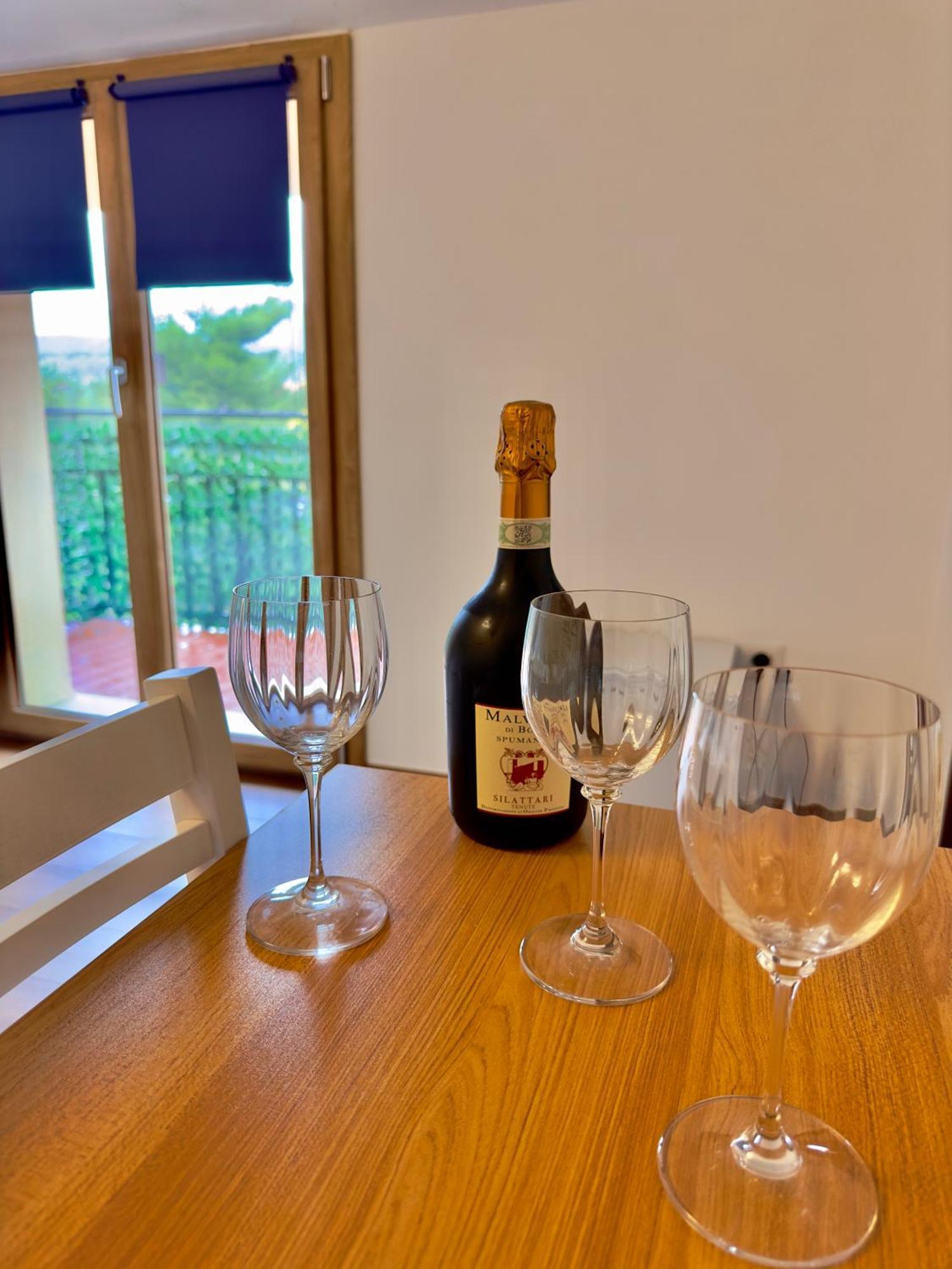Casa Del Mare Hotel Боза Екстериор снимка